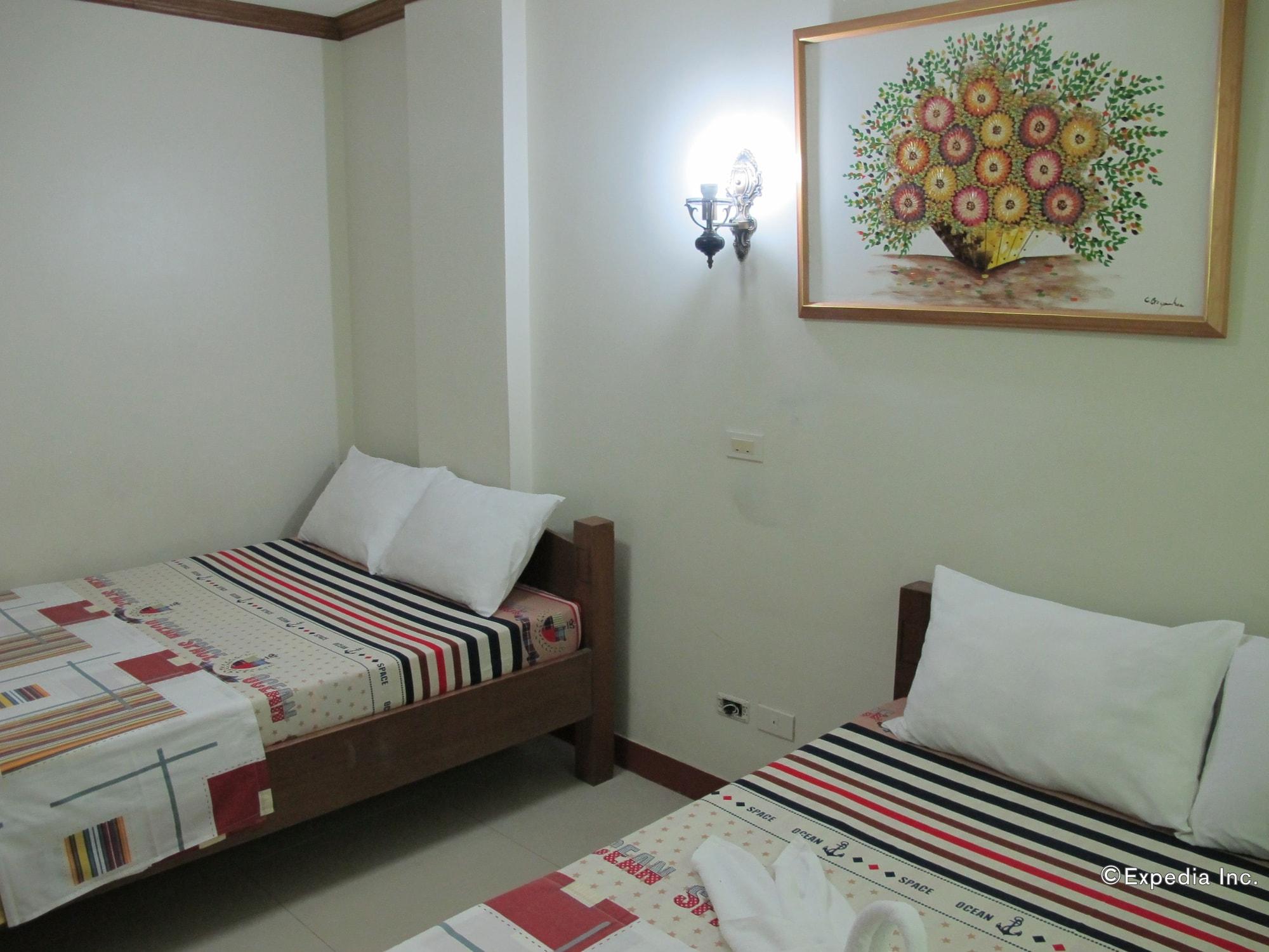 פוארטו גאלרה Sea Jewel Beach Resort מראה חיצוני תמונה