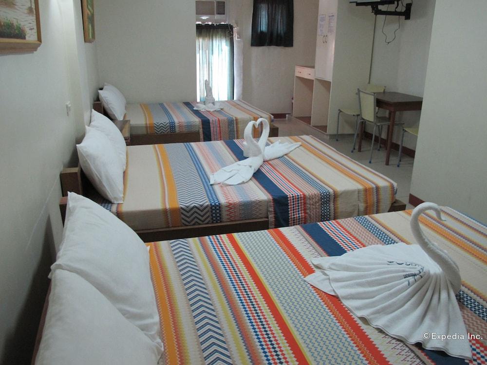פוארטו גאלרה Sea Jewel Beach Resort מראה חיצוני תמונה