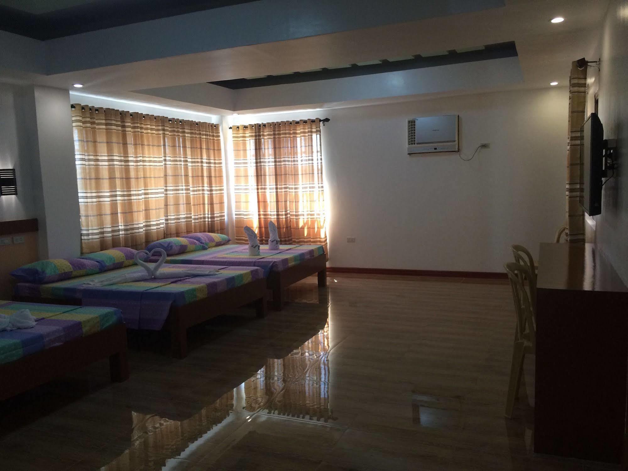פוארטו גאלרה Sea Jewel Beach Resort מראה חיצוני תמונה