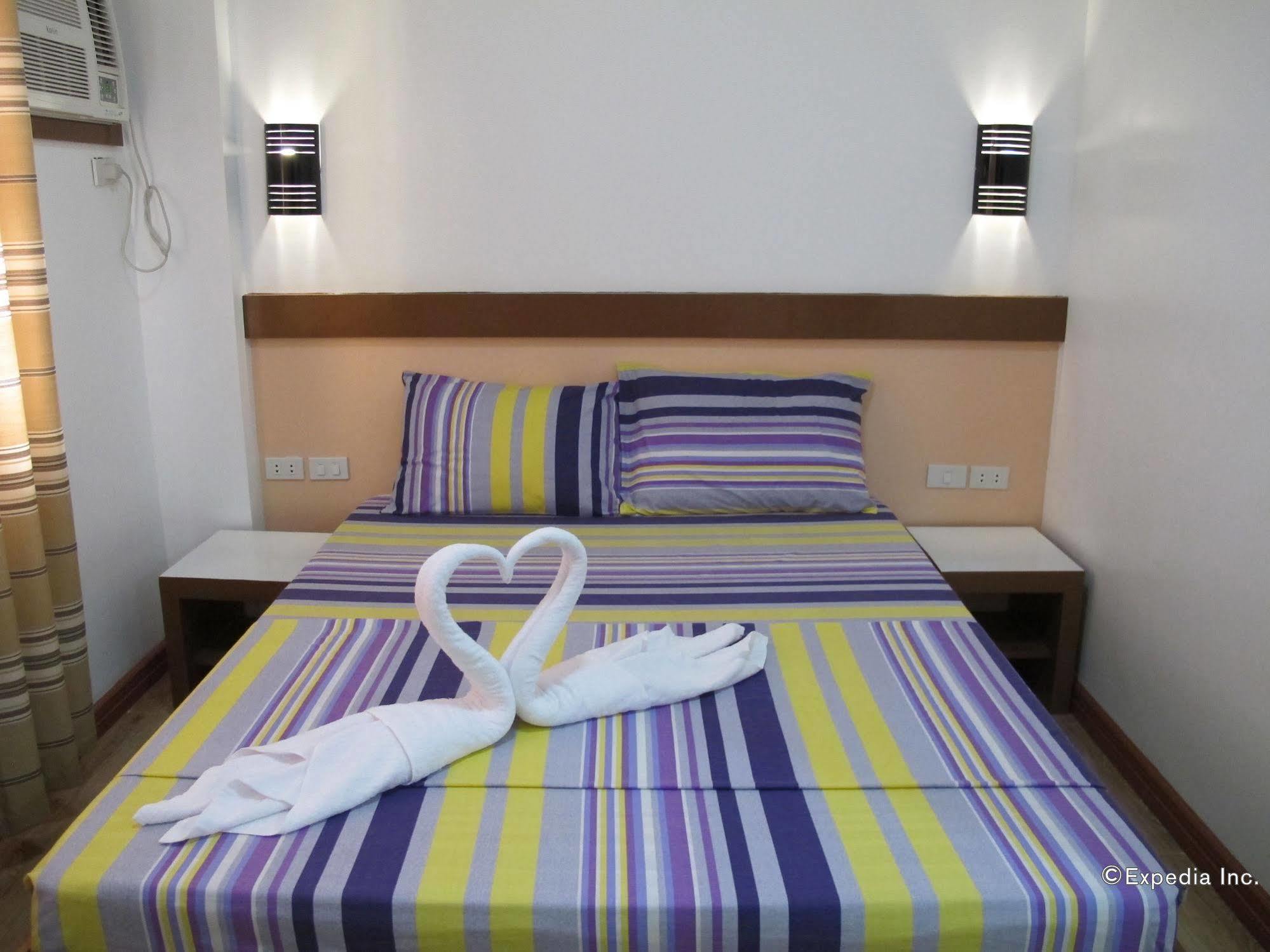 פוארטו גאלרה Sea Jewel Beach Resort מראה חיצוני תמונה